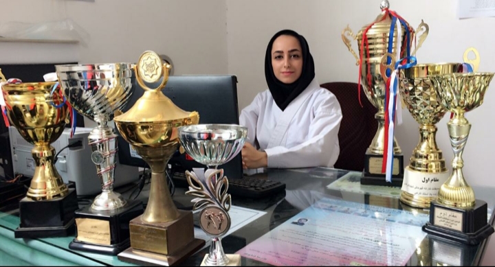 سارا فضلی مربی تحصیلکرده و با دانش کاراته استان گلستان : ورزش کاراته در تمرکز قوای ذهنی و آرامش موثر است