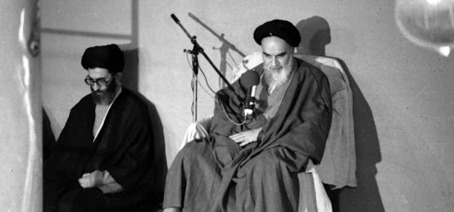 مهمترین رویداد قرن بیستم پیروزی انقلاب اسلامی به رهبری امام بود
