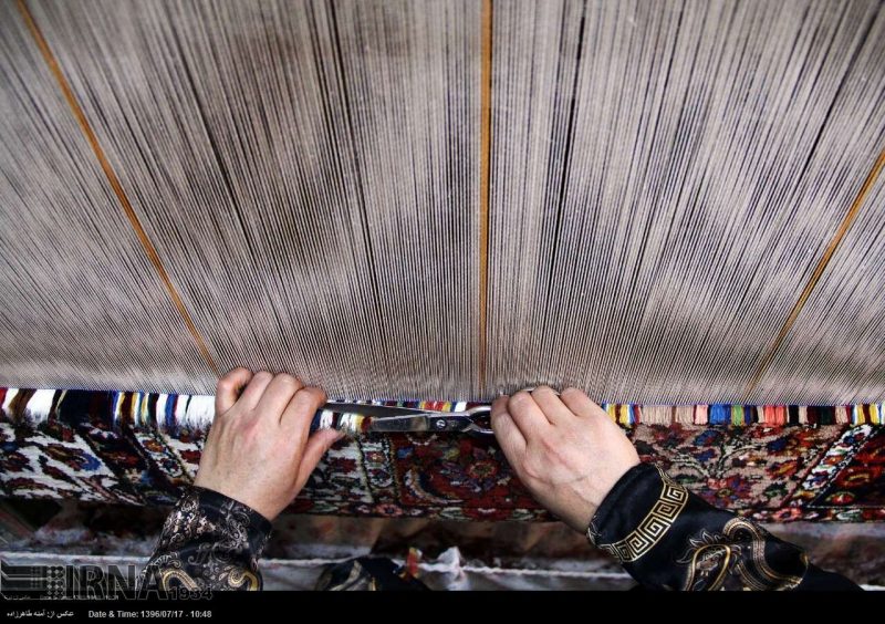اهمیت‎ ‎فرش‎ ‎دستباف‎ ‎ایرانی در‎ ‎جوانی‎ ‎جمعیت‎ ‎