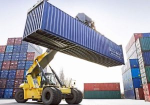 ۵۰درصد صادرات و واردات قم در مسیر سبز و زرد