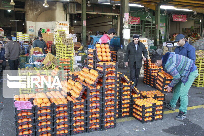 توزیع۱۵۰۰تن میوه شب عید درآذربایجان‌غربی