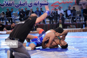 اردوی تیم‌های ملی کشتی فرنگی ناشنوایان در کرمانشاه در حال برگزاری