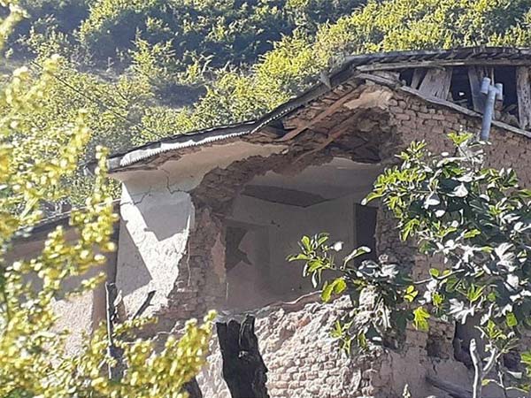 بازدیدقالیباف ازروستای زلزله‌زده قورچای رامیان