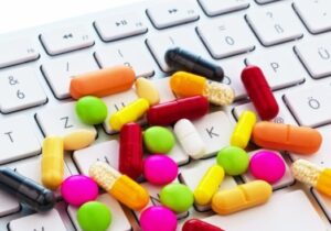 ممنوعیت خرید و فروش دارو در فضای مجازی