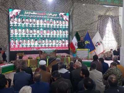 ۳۰۰ رسانه دشمن در حال بمباران اعتقادات جوانان ایران است