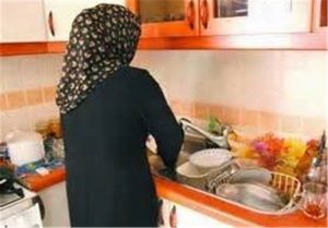 استقبال بانوان خانه دار از چتر بیمه