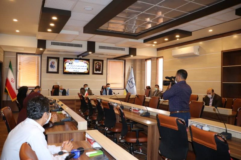 امضاتفاهم نامه تولید لامپ کم مصرف با انجمن تولیدکنندگان