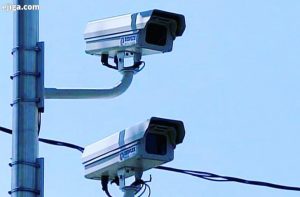 کنترل ترددخودروهادرگنبدبا۳۰دوربین ترافیکی