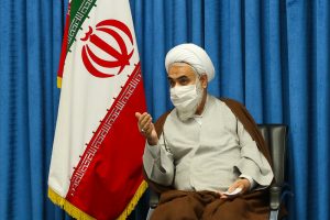 ناتوانی معلمی که باقرآن همنشین نیست