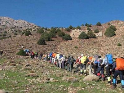 «کوه باباموسی» بجنورد روشن می شود