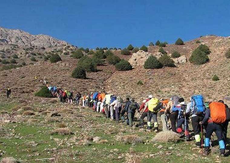 «کوه باباموسی» بجنورد روشن می شود