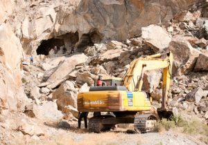 کفش آهنین معدنکاران در خراسان شمالی برای اخذ استعلام های معدنی