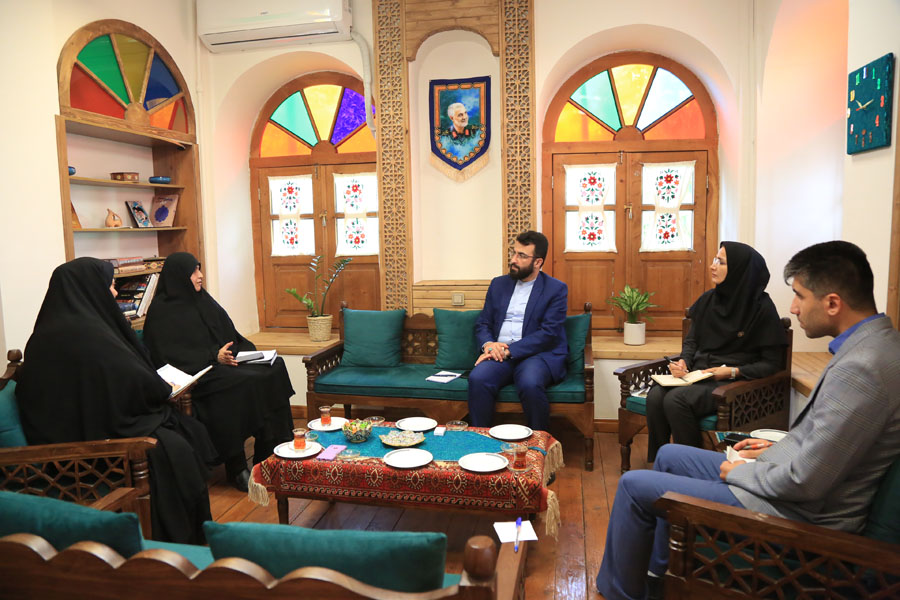 دیدار مدیرکل دفتر امور زنان و خانواده استانداری گلستان با مدیرکل میراث‌فرهنگی، گردشگری و صنایع‌دستی استان