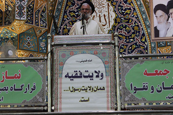 صنایع دستی علی آبادکتول یکی از جاذبه های مسافران و گردشگران برای سفر به این شهرستان می باشد.
