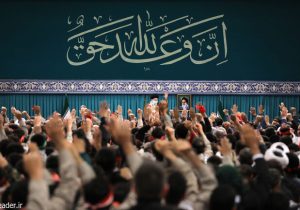 دیدار هزاران نفر از بسیجیان با رهبر انقلاب