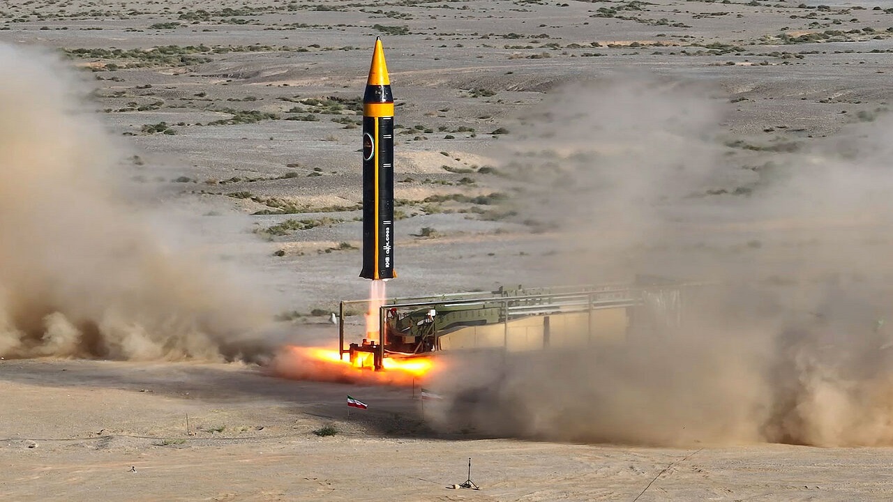 آغاز اولین موج حملات گسترده موشکی و پهپادی جمهوری اسلامی ایران به سوی سرزمین های اشغالی