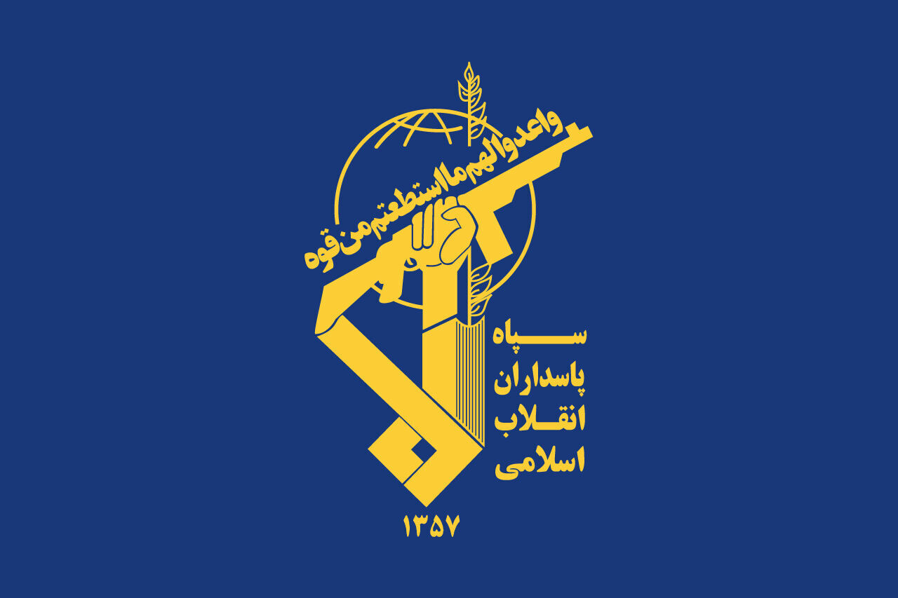 هر نفتکشی که فریب آمریکا را بخورد، در هرمز هزینه خواهد داد