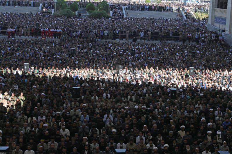 در انجام وظیفه نه تعلل‌وکوتاهی‌می‌کنیم