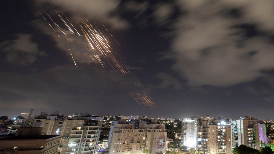 غرش‌موشک‌های‌ایرانی بر قلب‌اراضی اشغالی