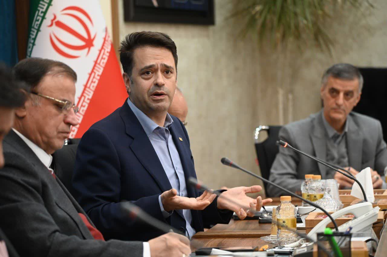 گلستان نیازمند۳۰۰مدیر در بخش‌های‌مختلف است
