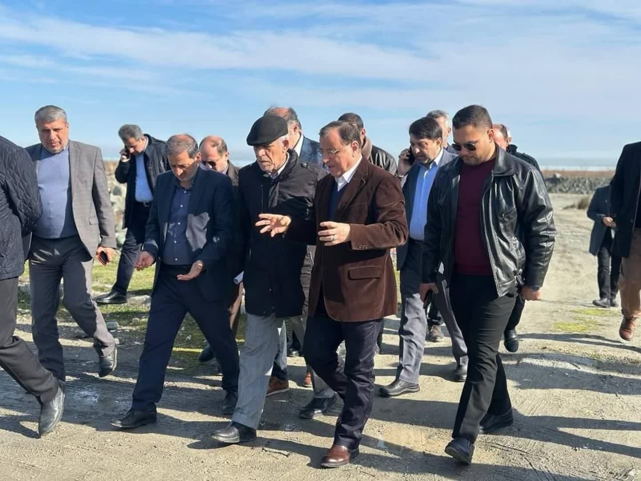 مدیریت آشوراده به گلستان سپرده شود