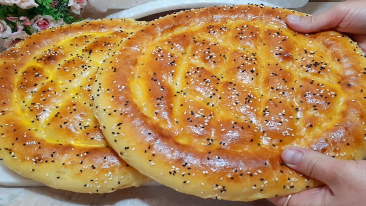 کارد به استخوان نانوایان گلستانی رسید/ قیمت دستوری نان توجیه پذیر نیست