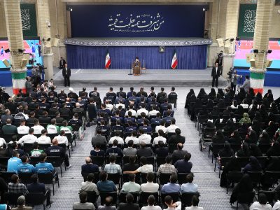 اصلاً شما چه کاره هستی؟!