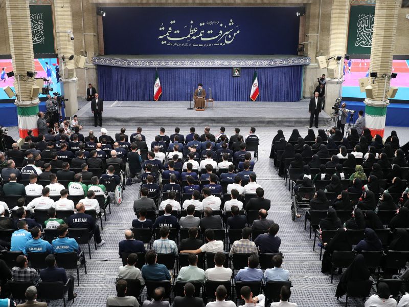 اصلاً شما چه کاره هستی؟!