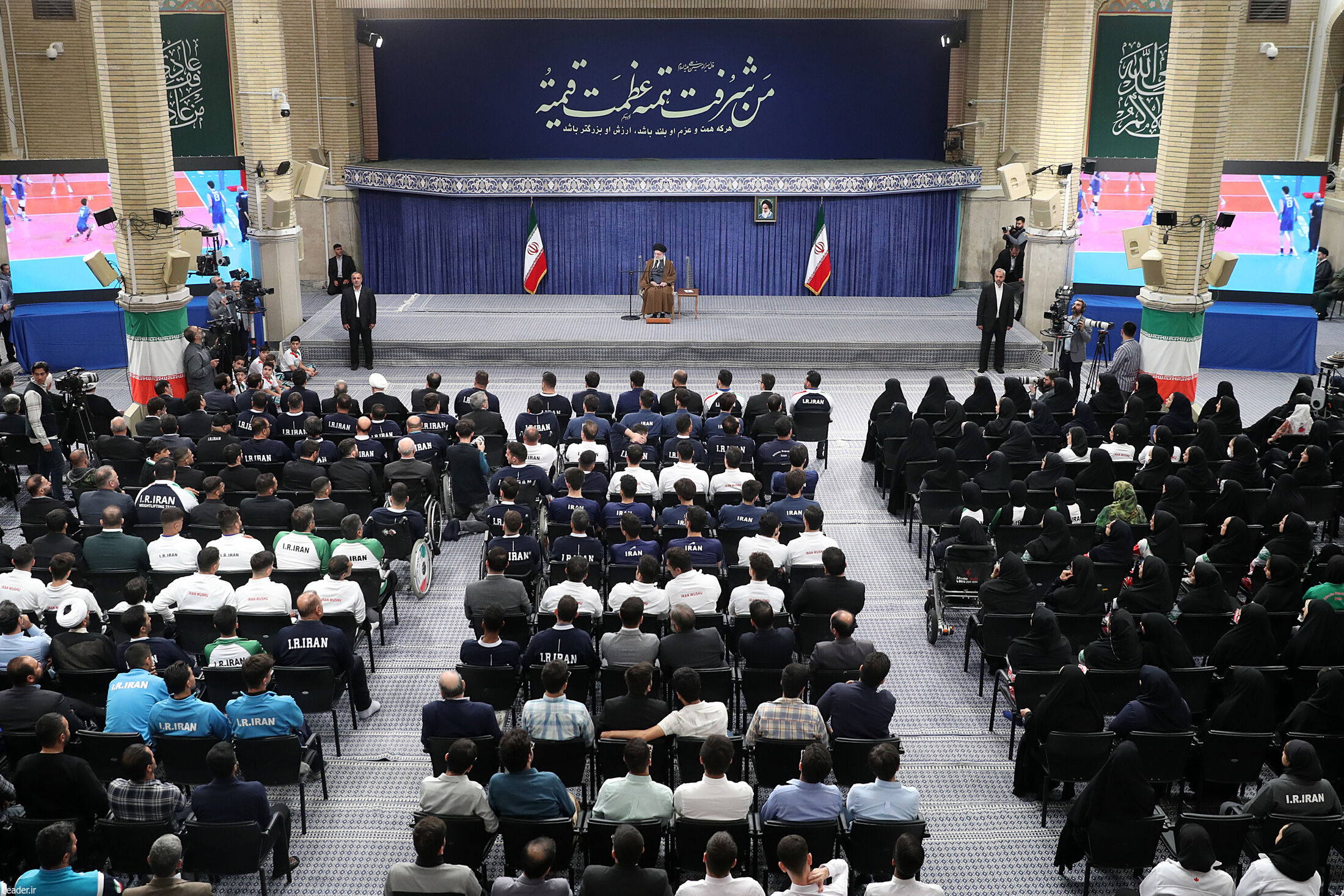 اصلاً شما چه کاره هستی؟!