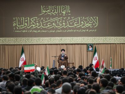 ایران قوی؛ تنها راه‌حل مشکلات