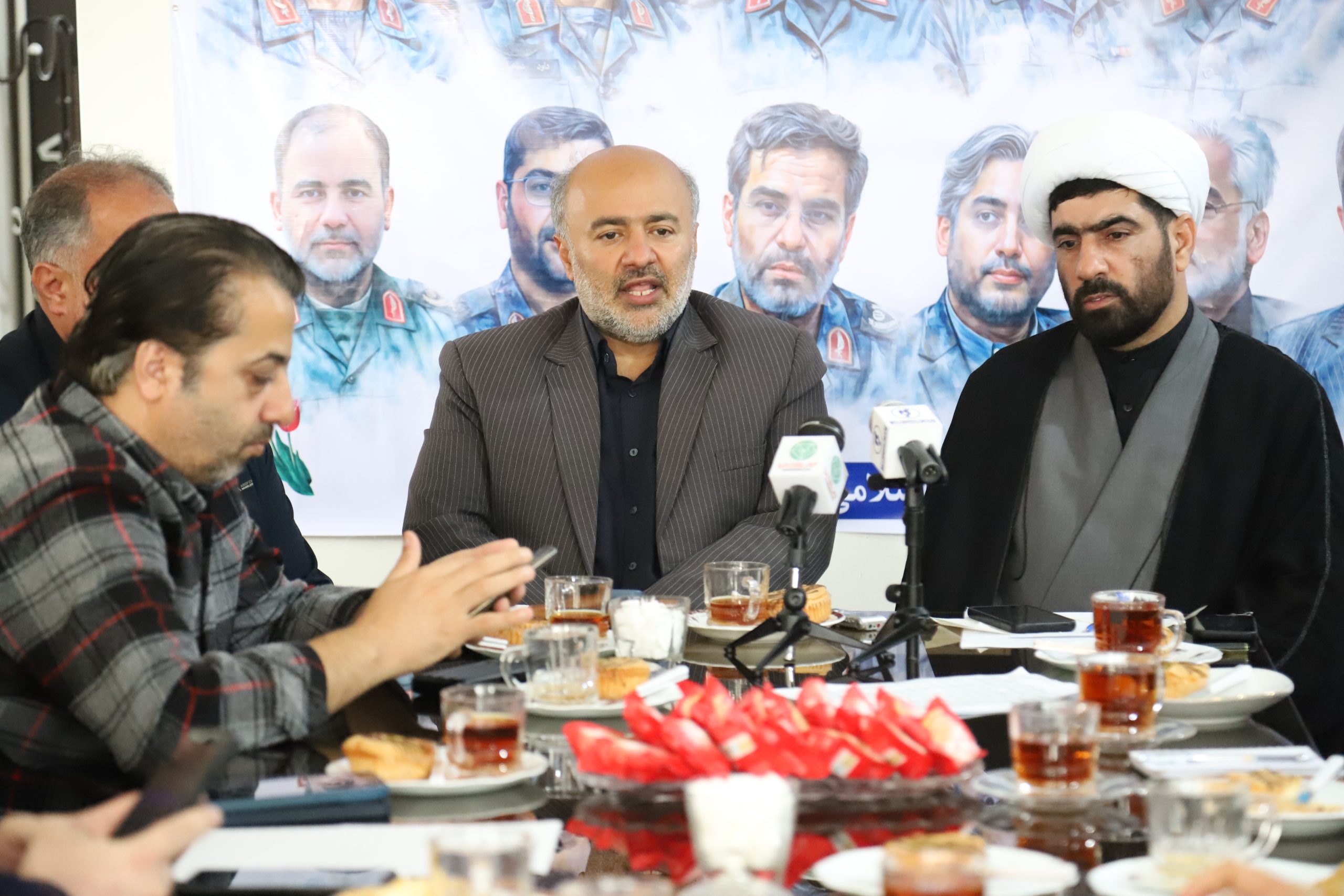 مداحی باید از آسیب واسطه‌ها دور بماند