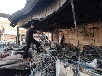 خسارت ۵۰۰ میلیارد ریالی به فرمانداری آزادشهر