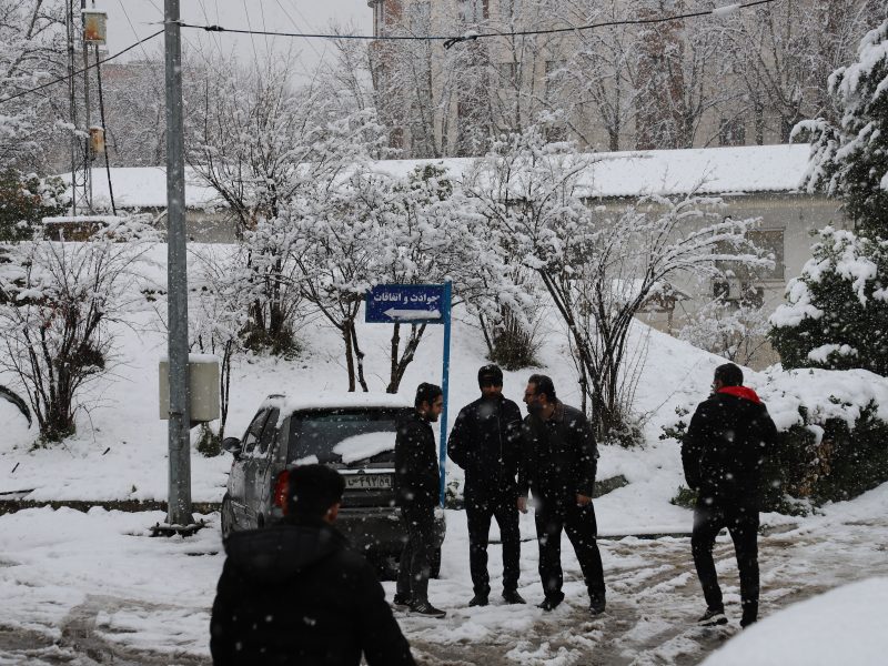 برف و رحمت خدا توی آسمان شهر