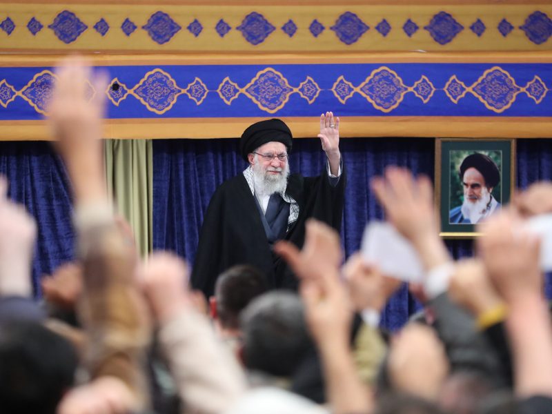 حرف بازاری‌ها درست است