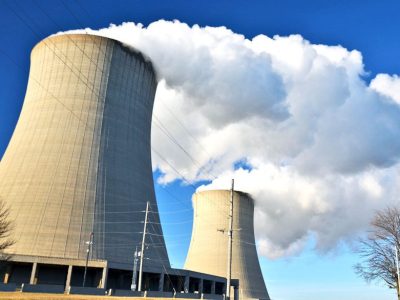 گلستان نیازمند برق انرژی اتمی است