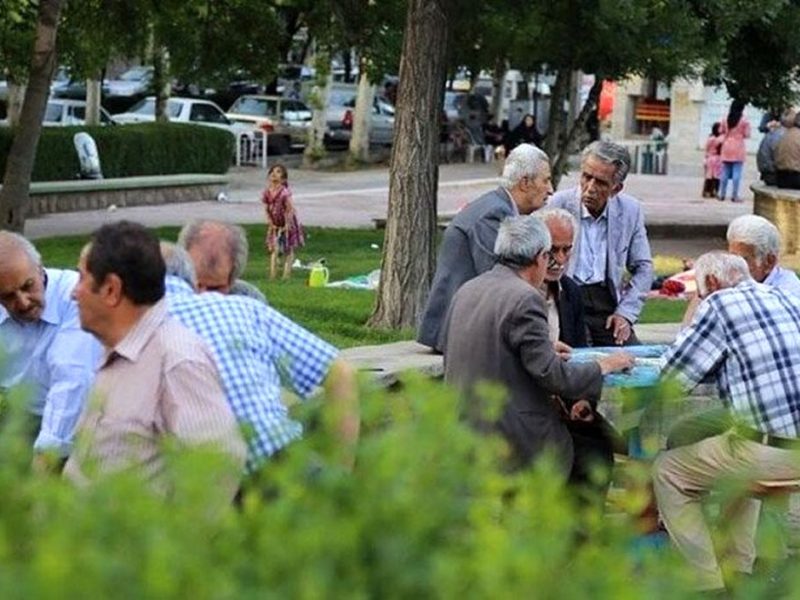 پیگیری افزایش حقوق و متناسب‌سازی بازنشستگان تامین اجتماعی