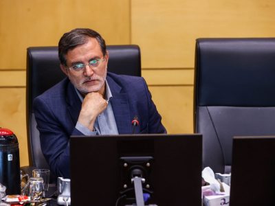 آموزش در مدارس هیأت امنایی باید رایگان باشد