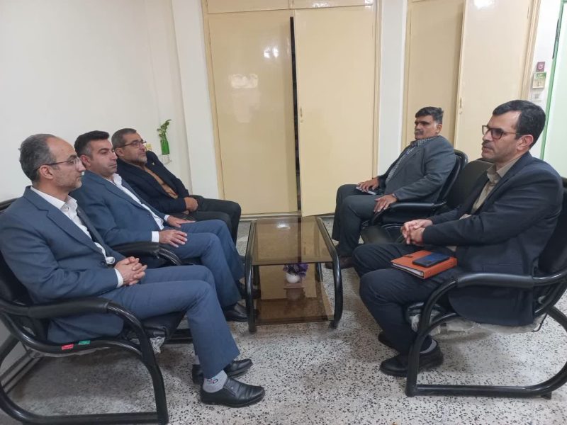 تحول در توزیع اسناد هویتی در گلستان؛ همکاری پست و ثبت احوال برای توسعه خدمات الکترونیک