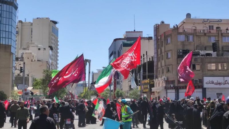 مشهد؛ در لحظات پایانی قبل از تشییع رهبر شهید + تصاویر