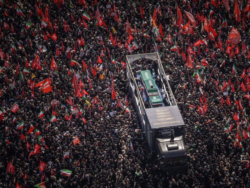 تشییع میلیونی رهبر شهید؛ تهران چگونه به کانون ارسال پیام راهبردی ایران به جهان تبدیل شد؟