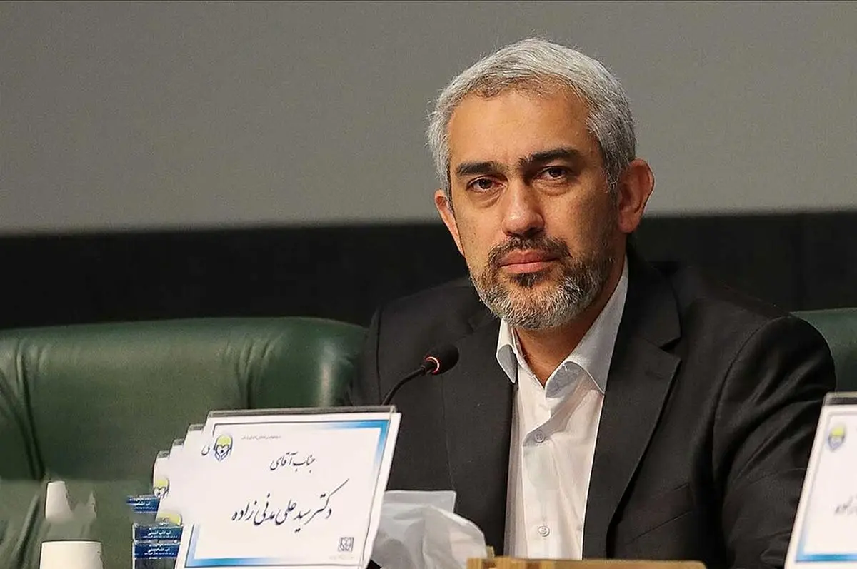 بسنت، خیالت راحت اقتصاد ایران استوار است به فکر آمریکا باش