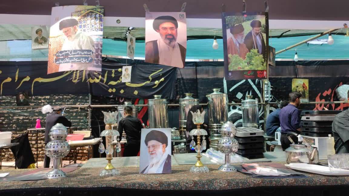 مشهد؛ در لحظات پایانی قبل از تشییع رهبر شهید + تصاویر