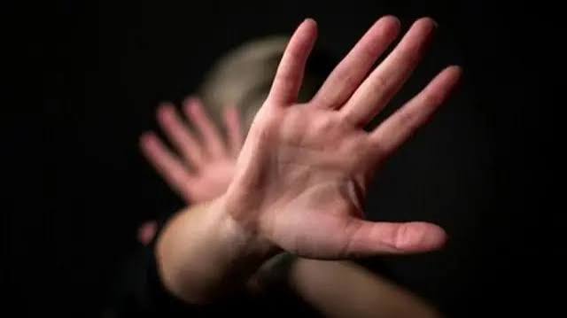 چرا قربانیان «خشونت خانگی» سکوت می‌کنند؟