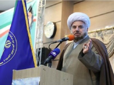کمک نقدی به تنهایی نمی‌تواند مسئله فقر را حل کند