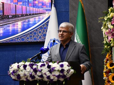 ورود هزار کامیون به مرز اینچه برون/ جنگ مانع سنگرداران صادرات نشد